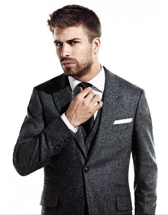 Gerard Pique, gương mặt quảng cáo ăn khách.